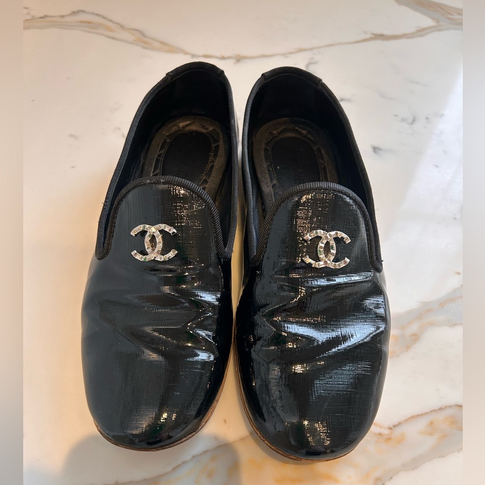 CHANEL Flat Patent Leather 36.5 Black Slipper Authentic